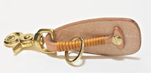 Load image into Gallery viewer, The paddle - leather keychain