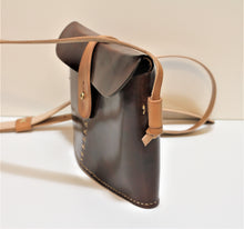 Load image into Gallery viewer, leather bags Vancouver - Handmade in Canada