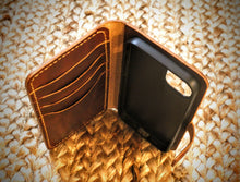 Load image into Gallery viewer, iphone/ android phone leather case - handmade leather.
