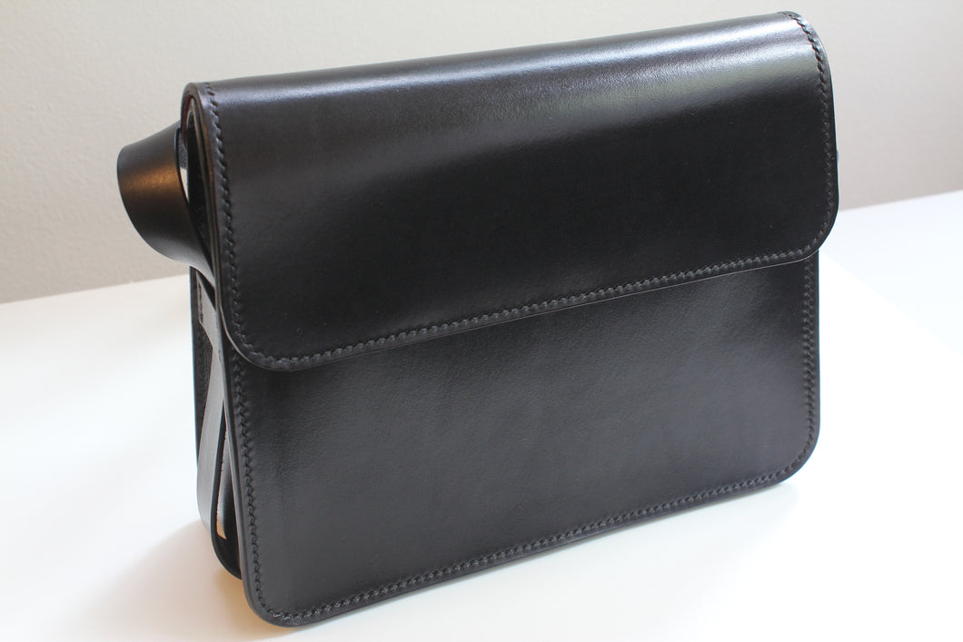 Luxury leather bag handmade in Vancouver BC