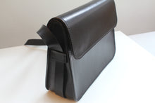 Load image into Gallery viewer, Luxury leather bag handmade in Vancouver BC
