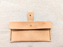 Load image into Gallery viewer, Handmade leather purse, for small accessories - leather accessories.
